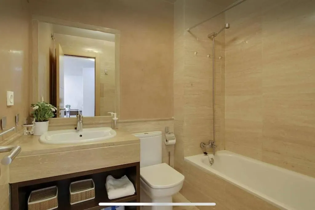 Pacifico 1º Linea De Playa Con Piscina Y Parking Apartment Malaga Spain